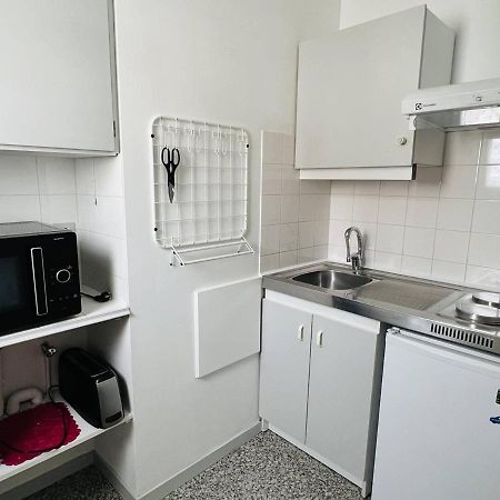 Appartement T1 Lumineux Avec Balcon Ensoleille Et Parking, 2 Couchages, Cambo-Les-Bains - Fr-1-495-16 Экстерьер фото